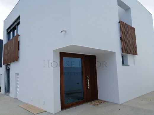 Cascais e Estoril, Cascaisの高級住宅