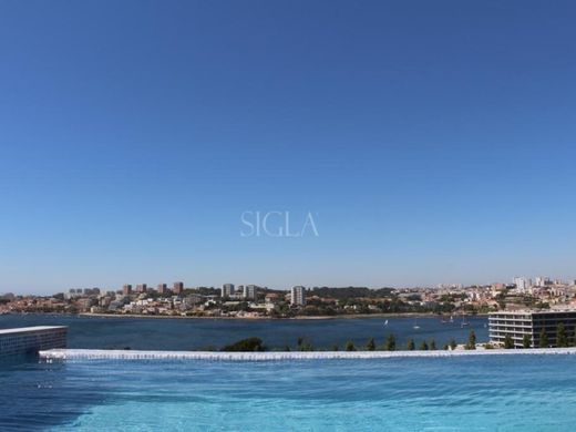 ヴィラ・ノヴァ・デ・ガイア
, Vila Nova de Gaiaの高級住宅