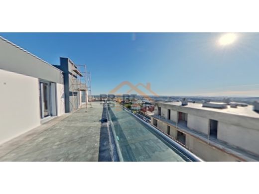 Penthouse in Odivelas, Lisbon