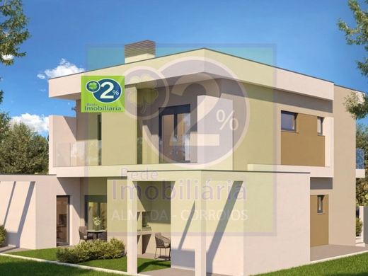 Элитный дом, Seixal, Distrito de Setúbal