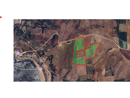 Grond in Lourinhã, Distrito de Lisboa