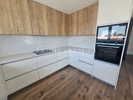 Appartamento a Almada, Distrito de Setúbal