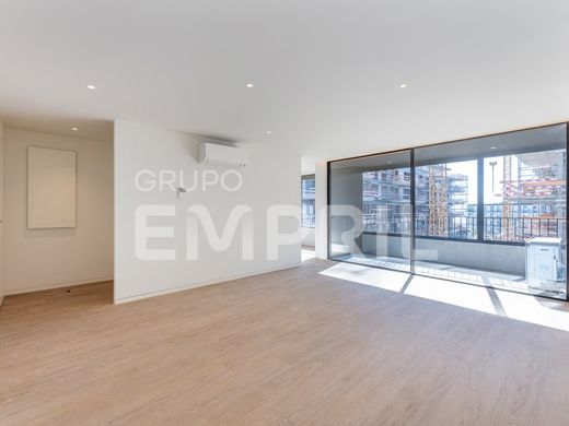 ヴィラ・ノヴァ・デ・ガイア
, Vila Nova de Gaiaのアパートメント