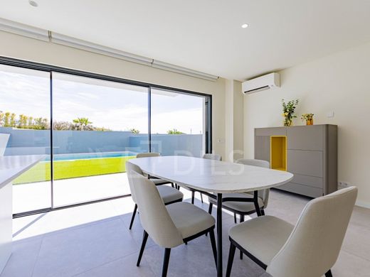 Luxury home in Faro, Distrito de Faro