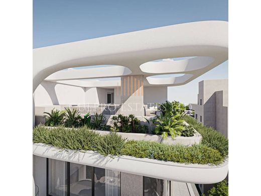 Penthouse in Neapoli, Lemesós