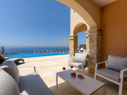 Luxe woning in Aphrodite Hills, Paphos District
