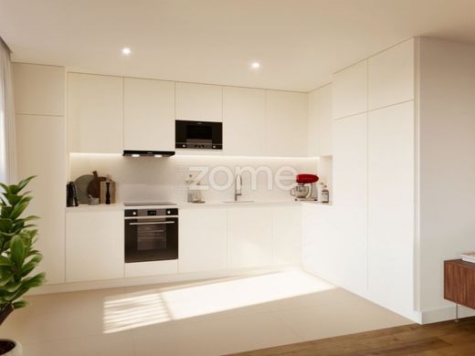 Apartment / Etagenwohnung in Porto, Distrito do Porto