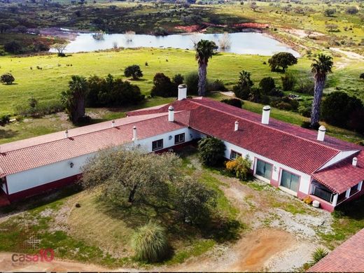 Boerderij in Serpa, Distrito de Beja