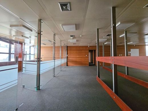 Γραφείο σε Avenidas Novas, Lisbon