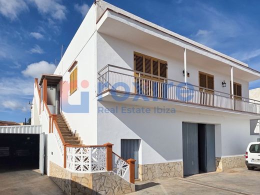 Wohnkomplexe in Sant Josep de sa Talaia, Balearen Inseln