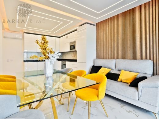 Apartment / Etagenwohnung in Loulé, Distrito de Faro