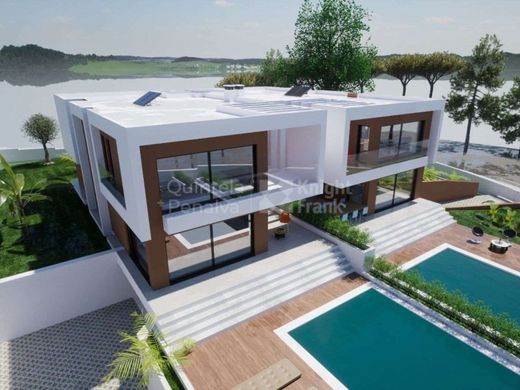 Willa wielorodzinna w Grândola, Distrito de Setúbal