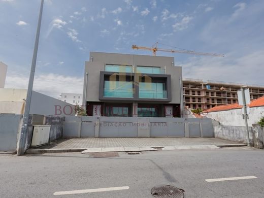 Luxury home in Vila Nova de Gaia, Distrito do Porto
