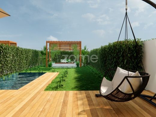 Luxus-Haus in Maia, Distrito do Porto