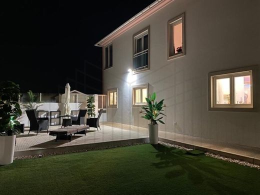 Luxury home in Caldas da Rainha, Distrito de Leiria