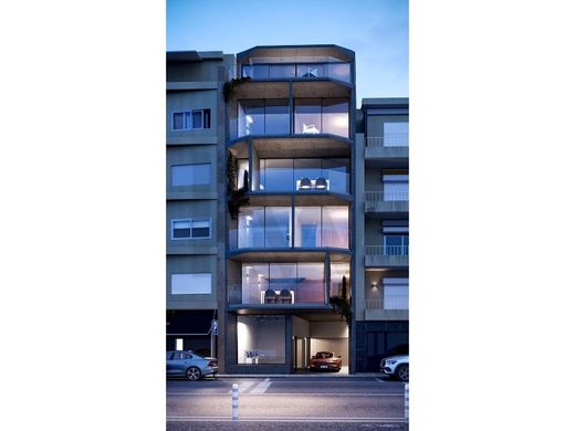 Apartment / Etagenwohnung in Porto, Distrito do Porto