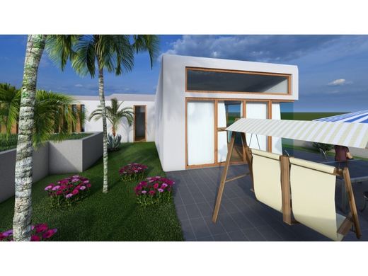 بيت مستقل ﻓﻲ Santa Cruz, Madeira