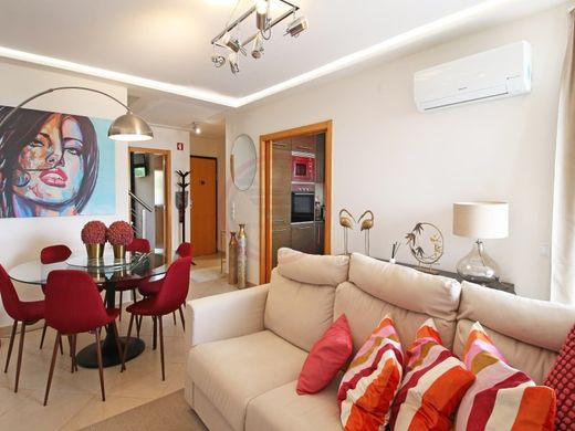 다세대 빌라 / Loulé, Distrito de Faro