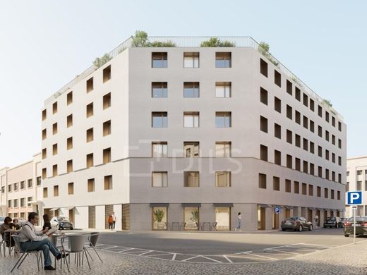 Apartment / Etagenwohnung in Lissabon, Lisbon