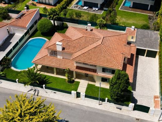 Luxury home in Cascais, Lisbon