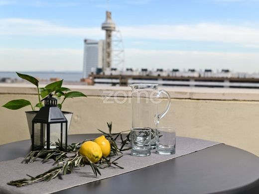 Apartment / Etagenwohnung in Parque das Nações, Lisbon