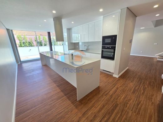 Odivelas, Distrito de Lisboaの高級住宅