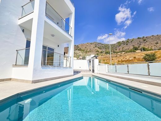 Vrijstaand huis in Nerja, Provincia de Málaga