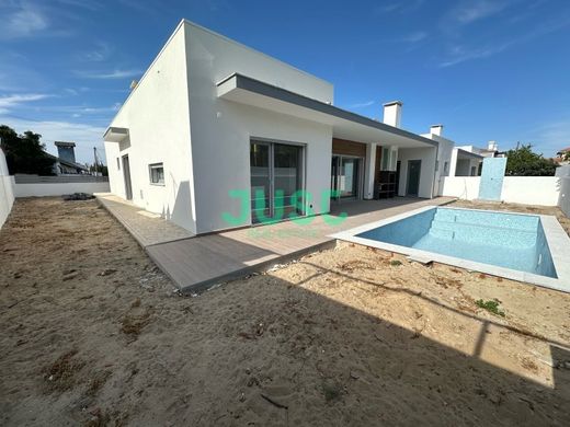 Detached House in Setúbal, Distrito de Setúbal