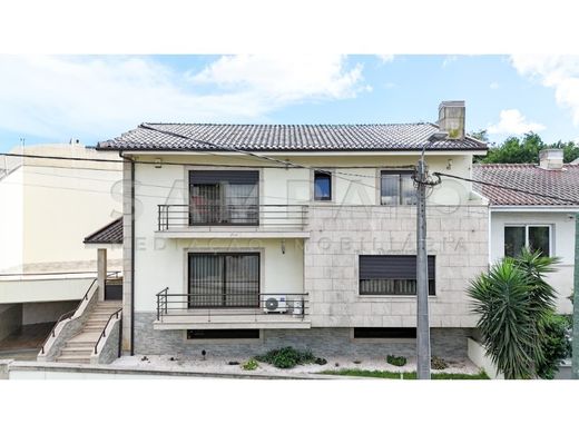 Luxury home in Gondomar, Distrito do Porto