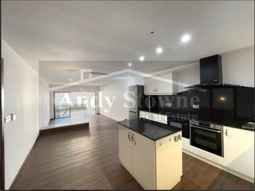 아파트 / San Ġiljan, Saint Julian's