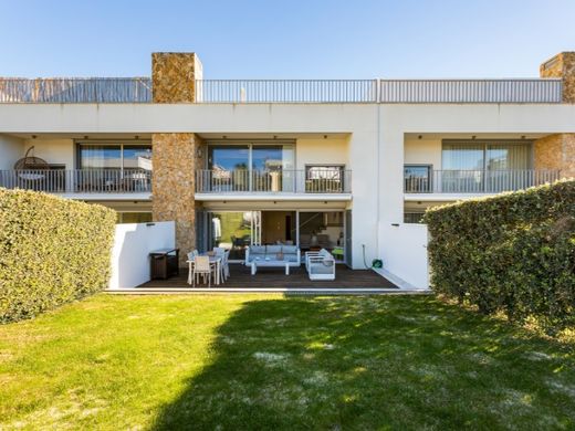 Mehrfamilienhaus in Albufeira, Distrito de Faro