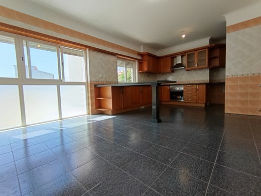 Luxury home in Sesimbra, Distrito de Setúbal