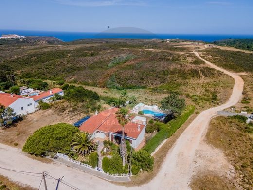 Luxus-Haus in Aljezur, Distrito de Faro