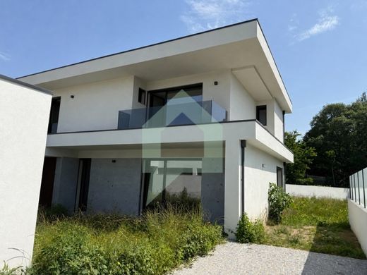 Semidetached House in Barcelos, Distrito de Braga