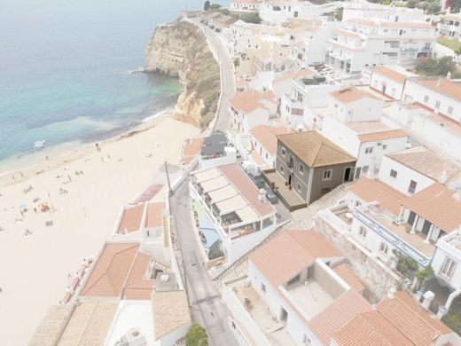 Residential complexes in Lagoa, Distrito de Faro