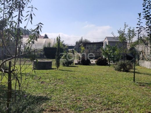 地皮  Maia, Distrito do Porto