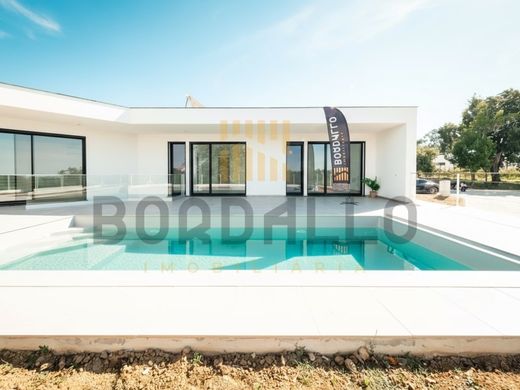 Элитный дом, Caldas da Rainha, Distrito de Leiria