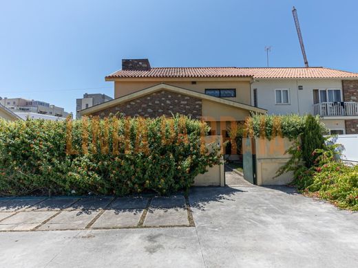 Элитный дом, Вила-ду-Конде, Vila do Conde