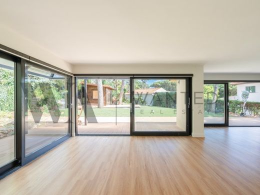 Luxury home in Cascais, Lisbon