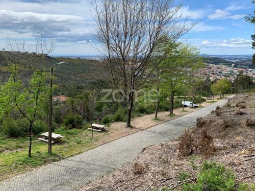 地皮  Valongo, Distrito do Porto