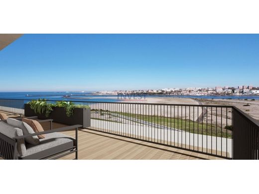 아파트 / 빌라노바드가이아
, Vila Nova de Gaia