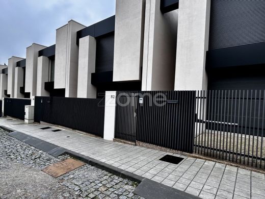 Πολυτελή κατοικία σε Gondomar, Distrito do Porto