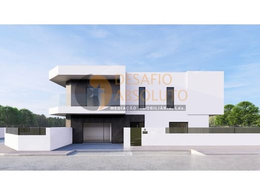 半独立式房屋  Seixal, Distrito de Setúbal