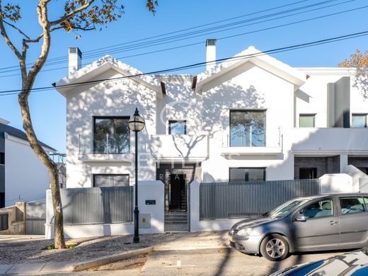 Semidetached House in Cascais, Lisbon