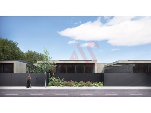 Mehrfamilienhaus in Braga, Distrito de Braga