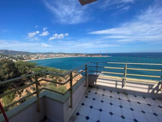 Apartment in Castell-Platja d'Aro, Province of Girona