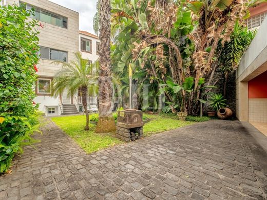 Πολυτελή κατοικία σε Φουντσάλ, Funchal