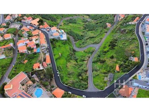 Grundstück in Ribeira Brava, Madeira