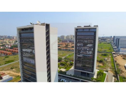 Γραφείο σε Belas, Luanda Province