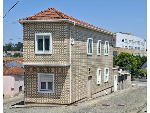 Luxury home in Valongo, Distrito do Porto
